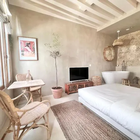 De Charme Pour Un En Amoureux - 2p - Flat-guest